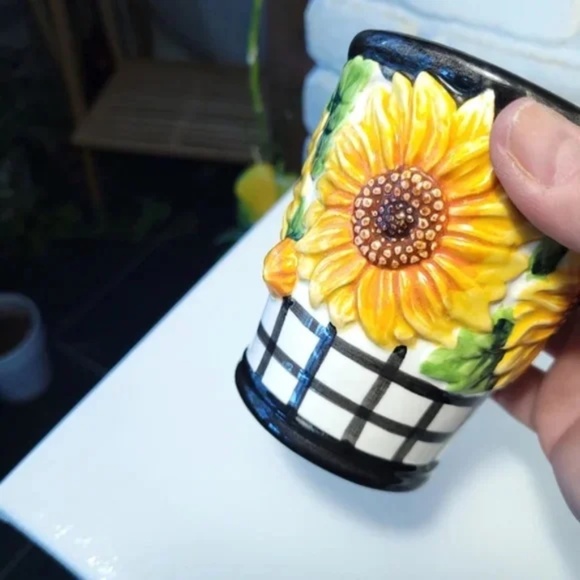 RARE Fitz & Floyd Sunflower Basket weave Cup 1992 - Picture 5 of 6
